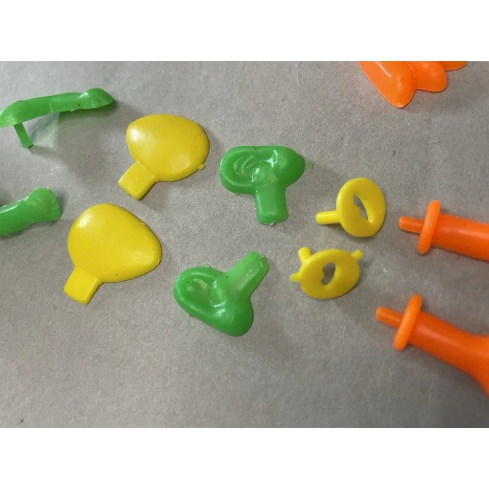 Vintage Potato Head Replacement Pieces Feet Hat Arm Ear Hair Accessories‎